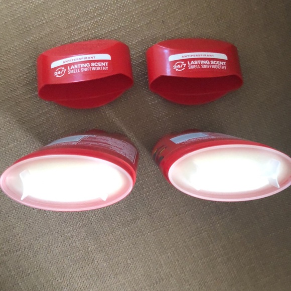 Old Spice BEARGLOVE Set of 2 Deodorant/Antiperspirant - Picture 3 of 4